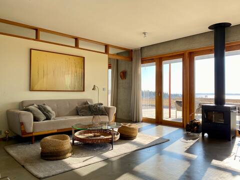 Peaceful and quiet house with breathtaking view.