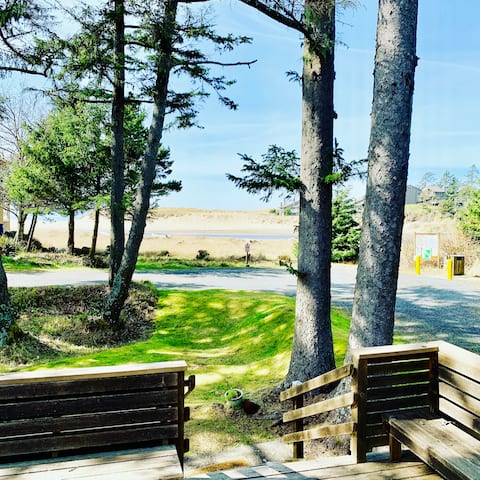 Maloney's Cannon Beach View Home