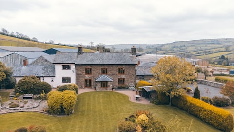 7 bedroom country home in  stunning countryside