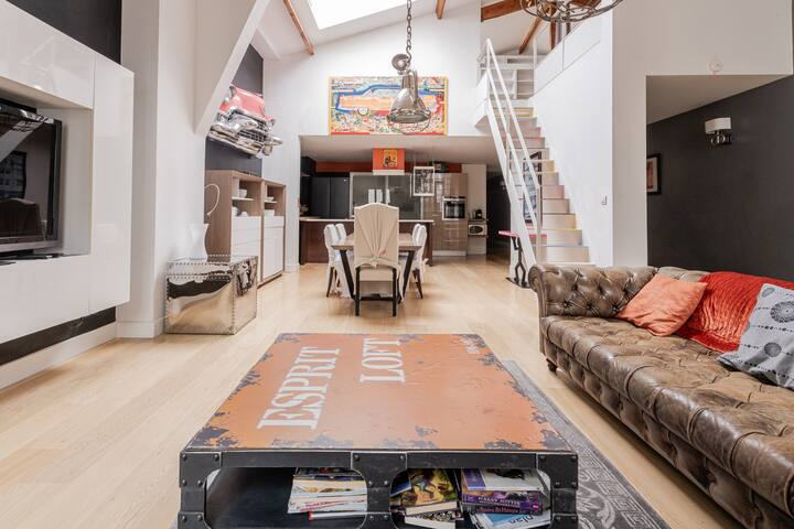 Brussels – Ave Louise 4 bed Penthouse w Terrace