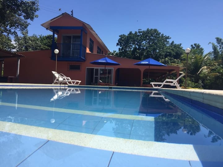 acacias vacation rentals homes meta