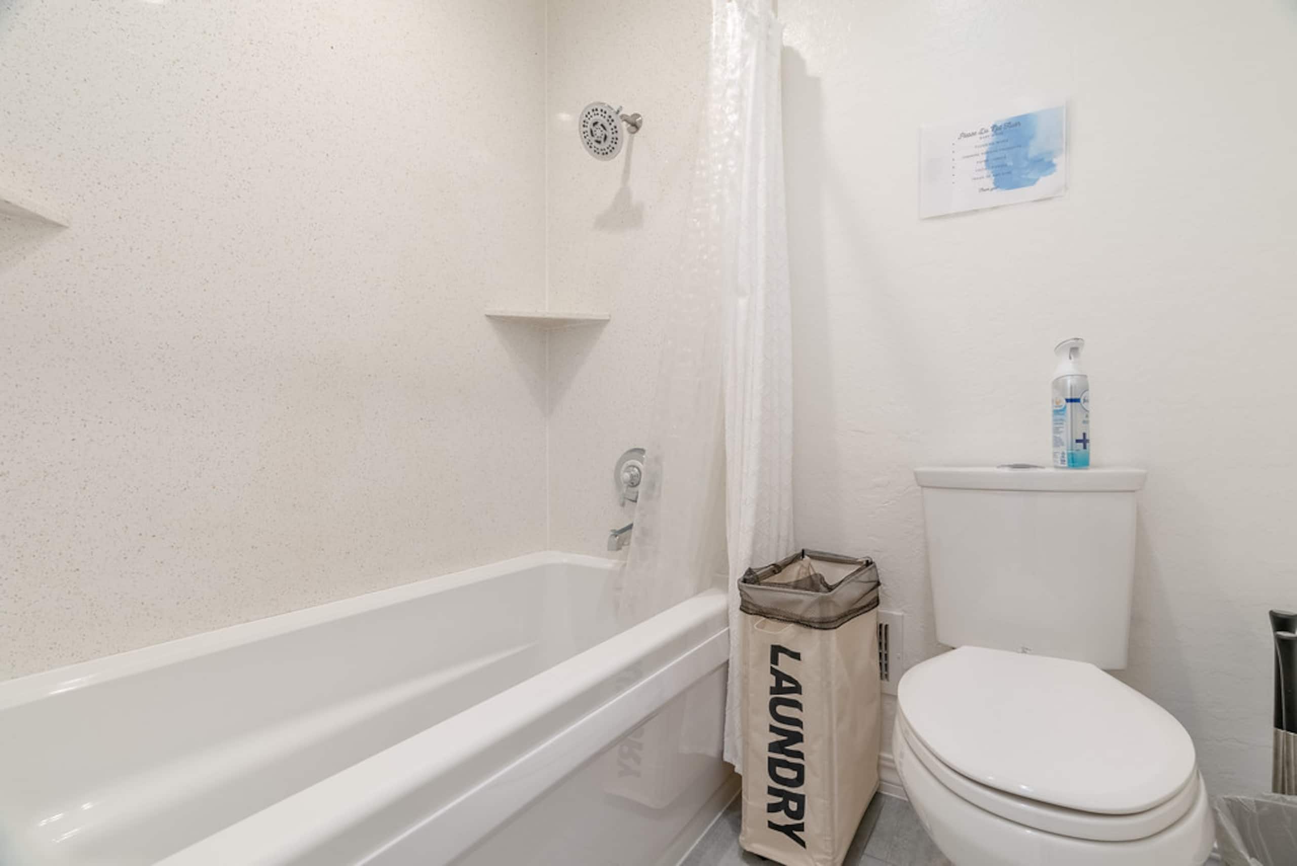 Home in South San Francisco · ★4.9 · 4 bedrooms · 5 beds · 2 private baths - Image 19