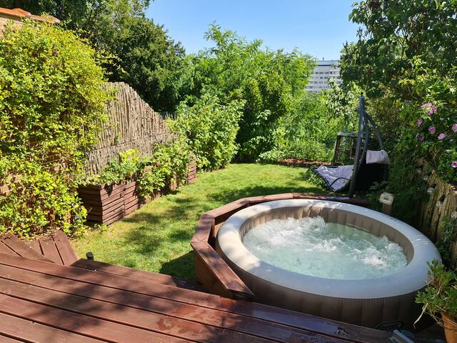 Maison à Bruxelles – Jardin, BBQ, Jacuzzi, Cinéma gallery image 2