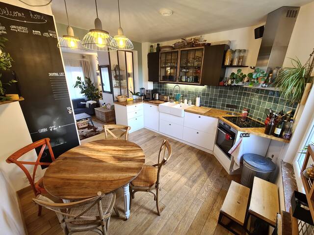 Maison à Bruxelles – Jardin, BBQ, Jacuzzi, Cinéma gallery image 4