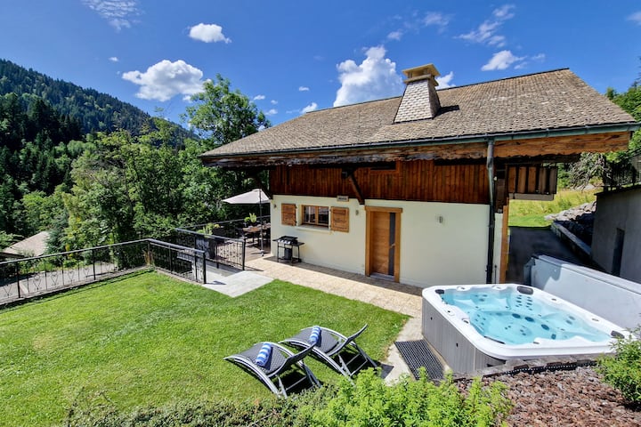 Neues Chalet Mit Whirlpool In Der Nähe Der Pisten Und Des Zentrums Von Morzine - Morzine
