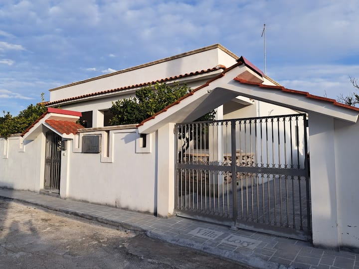 Villa Lory Torre Ovo Cis Ta07302891000000273 - Lizzano
