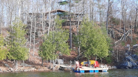 Popular Airbnb listing: Lake House - Chalet Maisie - citq # 298138 in Les Collines De L'outaouais