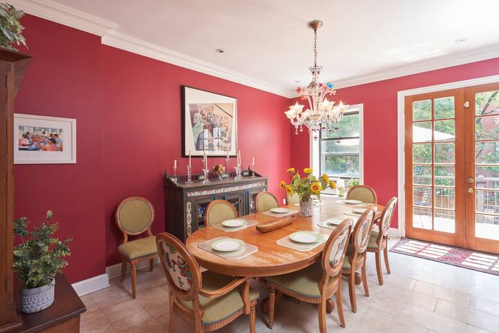 Amazing Townhouse in Harlem gallery image 2