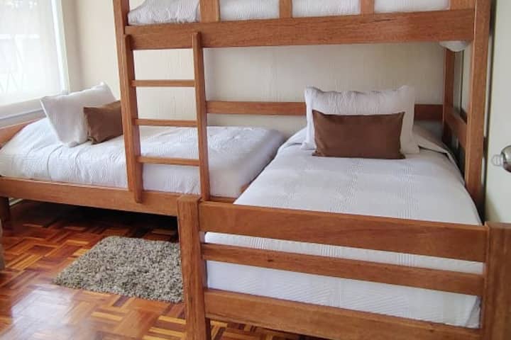 ห้องนอน
3 เต็ม