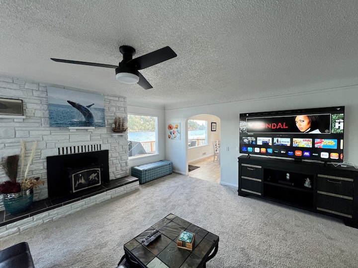 Waterfront Retreat | Rocky Point, Bremerton - Silverdale, WA