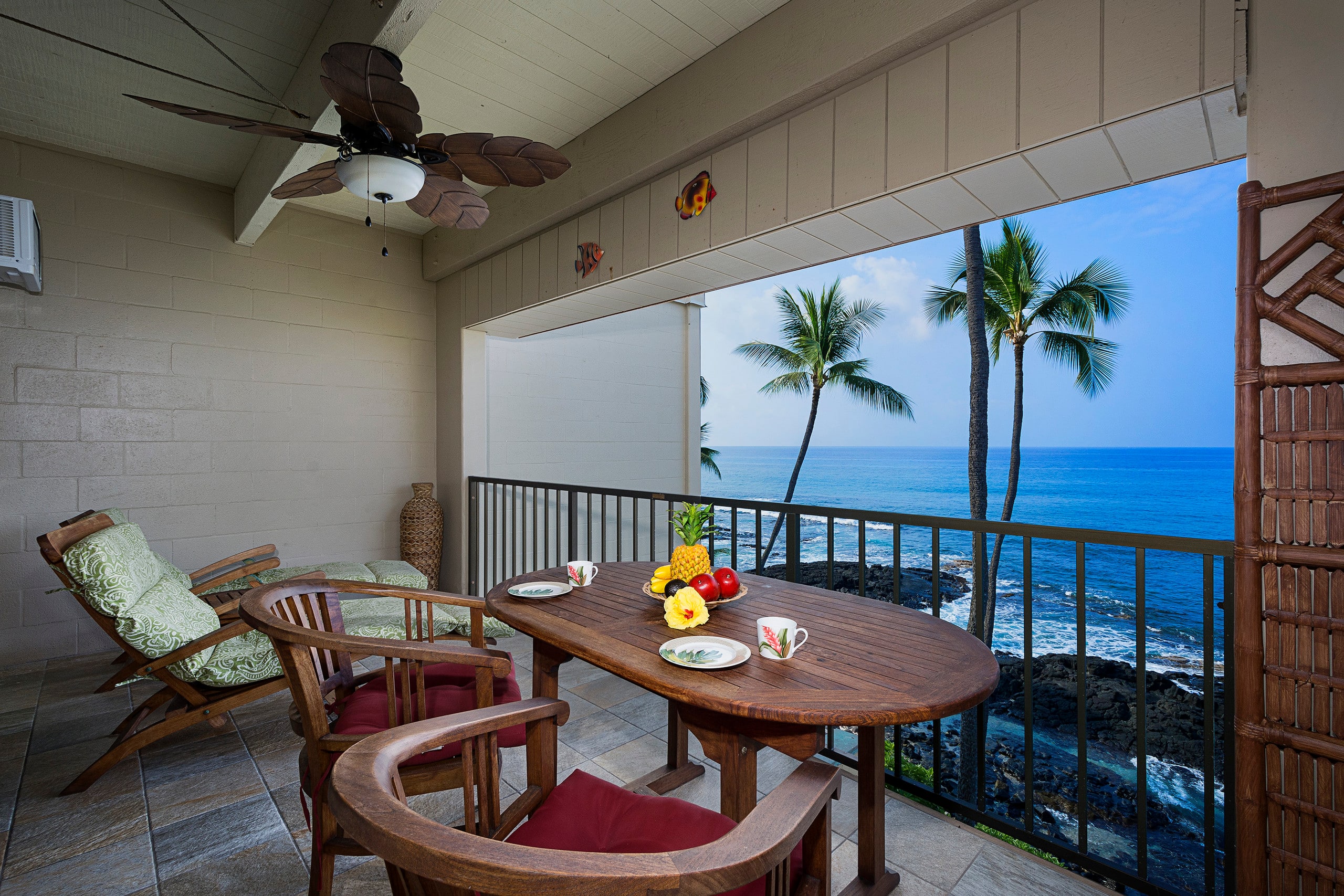Condo in Kailua-Kona · ★4.86 · Studio · 1 bed · 1 bath - Image 2