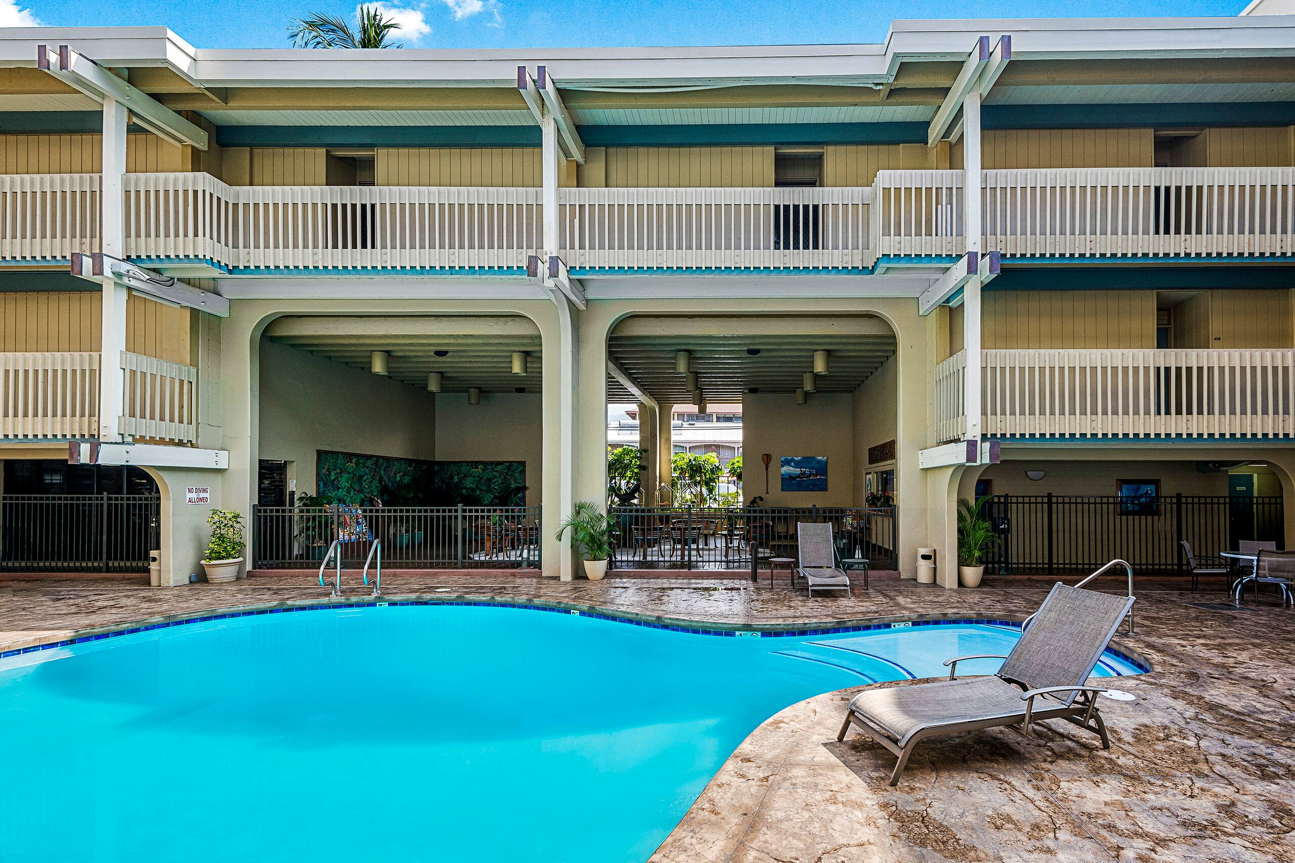 Condo in Kailua-Kona · ★4.86 · Studio · 1 bed · 1 bath - Image 17
