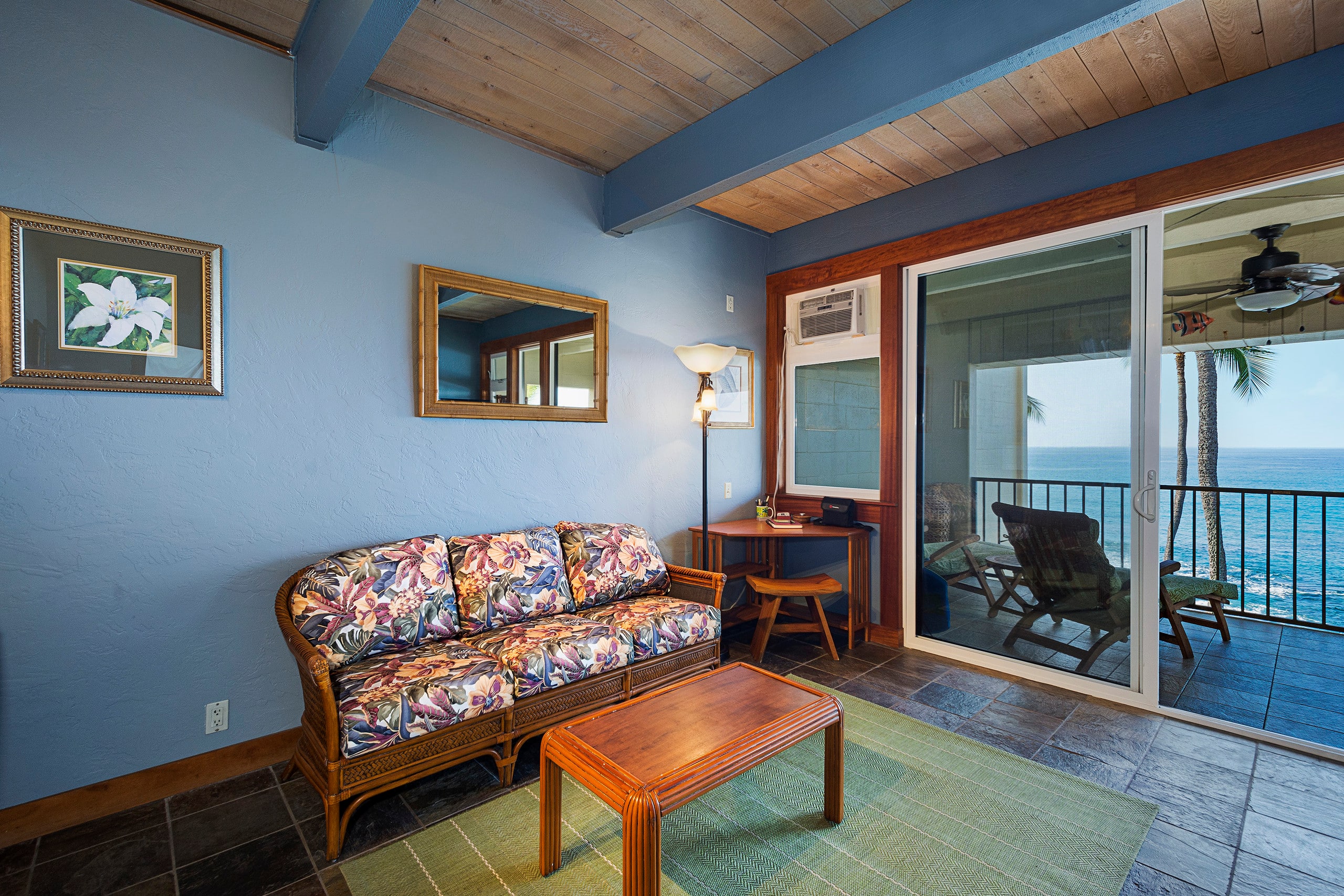Condo in Kailua-Kona · ★4.86 · Studio · 1 bed · 1 bath - Image 12