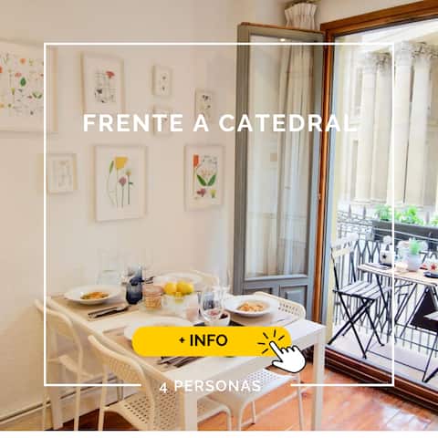 TOP APARTMENT in front of Cathedral