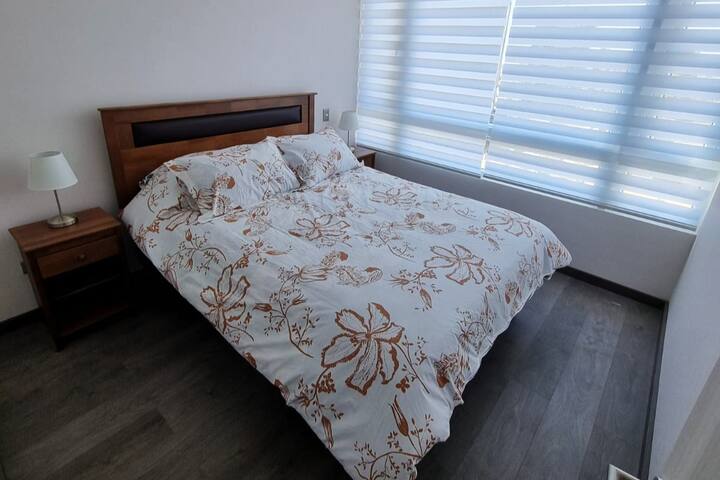 Одморете се со природна светлина и спокојство на звукот на морето