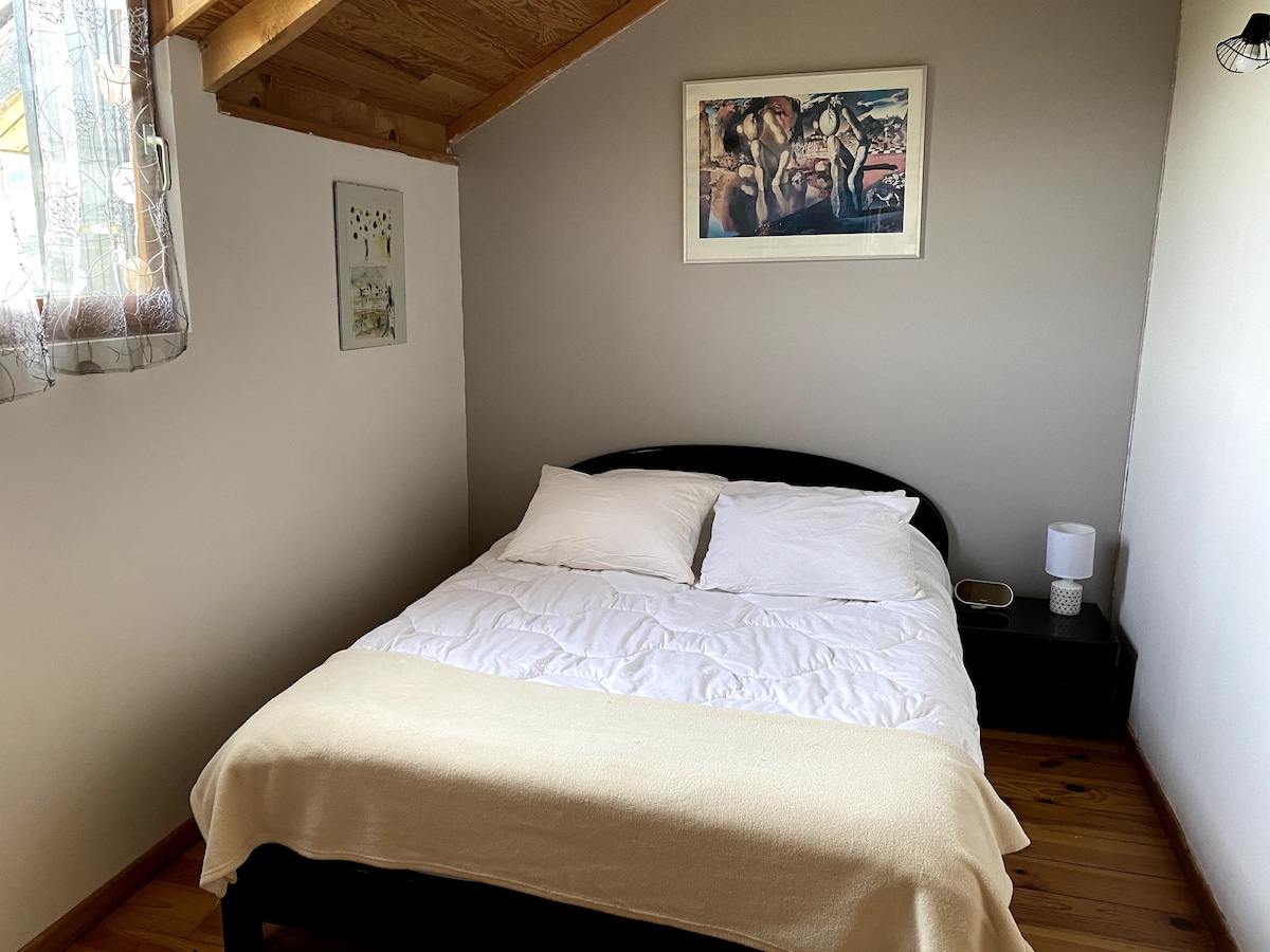 საძინებელი 2