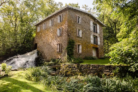 Salvato Mill-designer escape w/ private waterfall