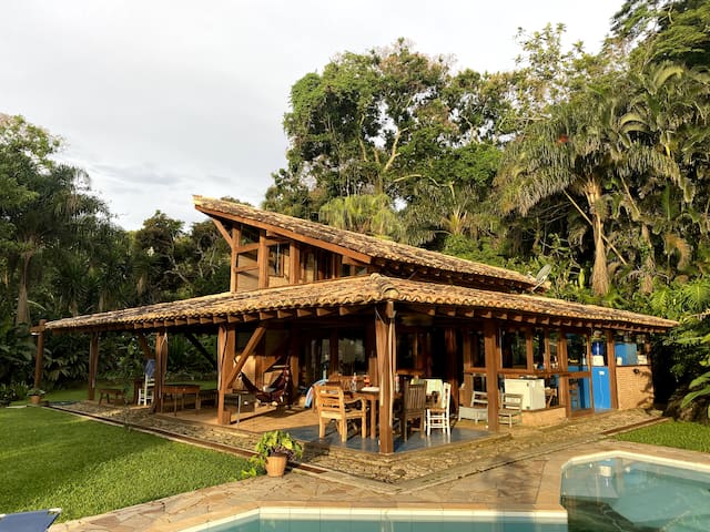 Entire home with 4 bedrooms in Ilhabela - Close to Nature - A paradise called Ilhabela