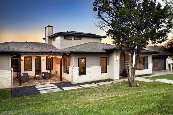 Modern Luxury Home With Hill Country Views