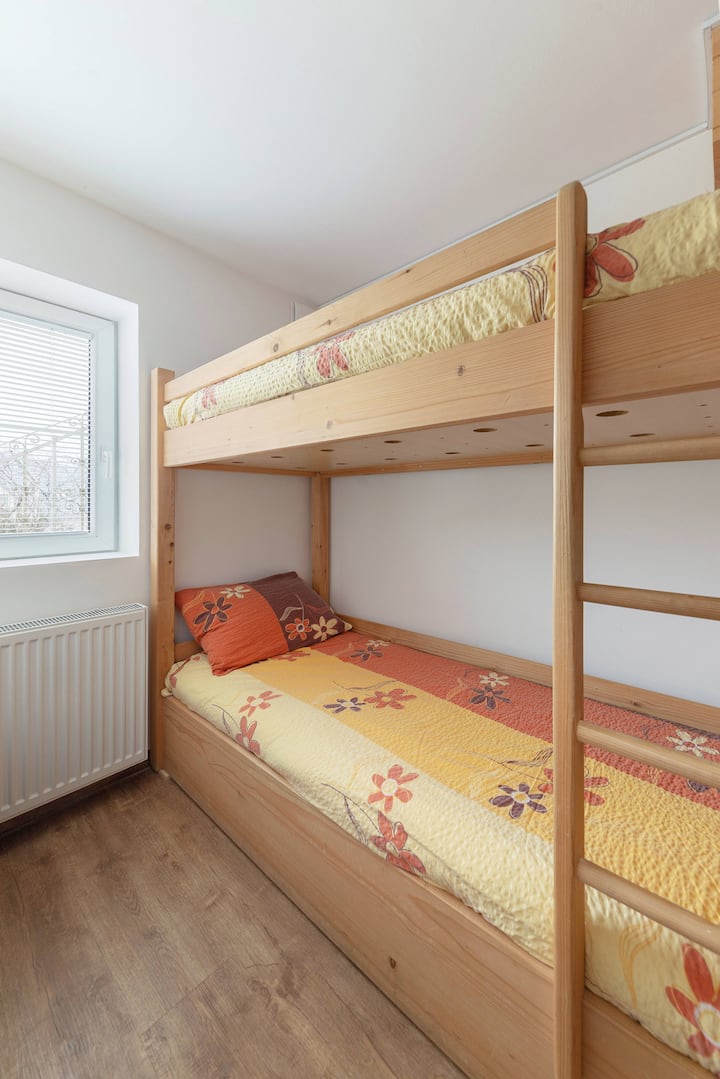 غرفة النوم 1