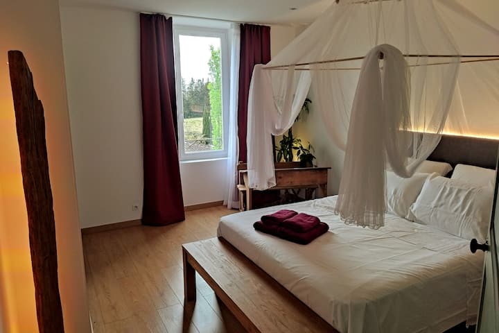 Dhomë gjumi 4