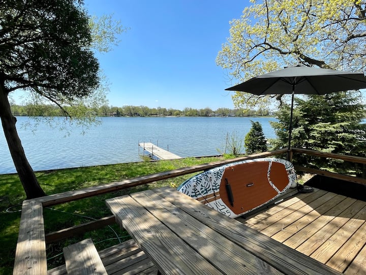 Lakefront Home on Gages Lake