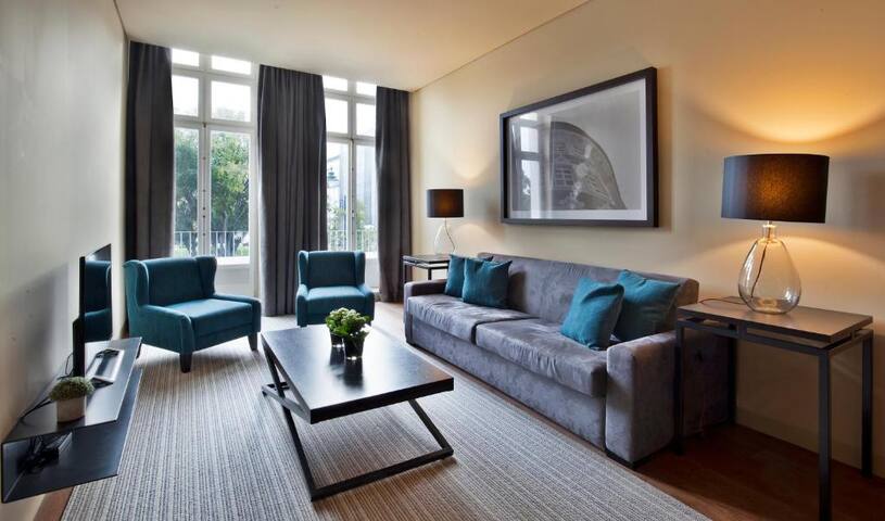 TOP 3 bedroom apartment in Downtown Lisbon/LIFT/AC