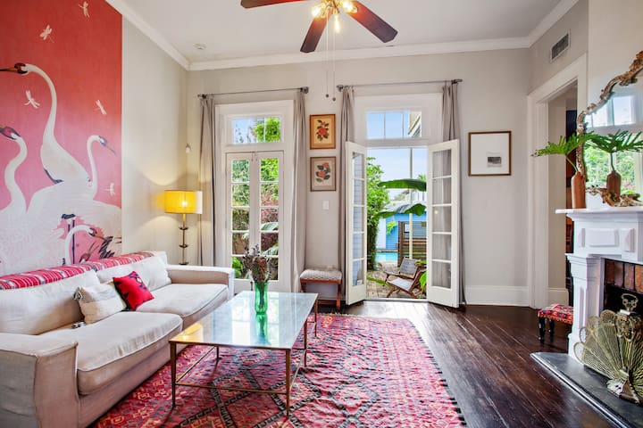 Marigny Oasis +POOL Near French Quarter! Sleeps 6!