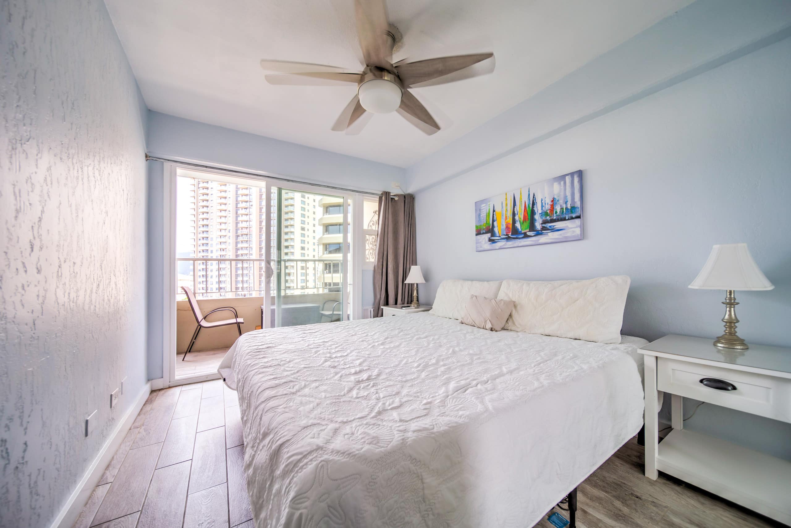 Condo in Honolulu · ★4.79 · 1 bedroom · 1 bed · 1 private bath - Image 10