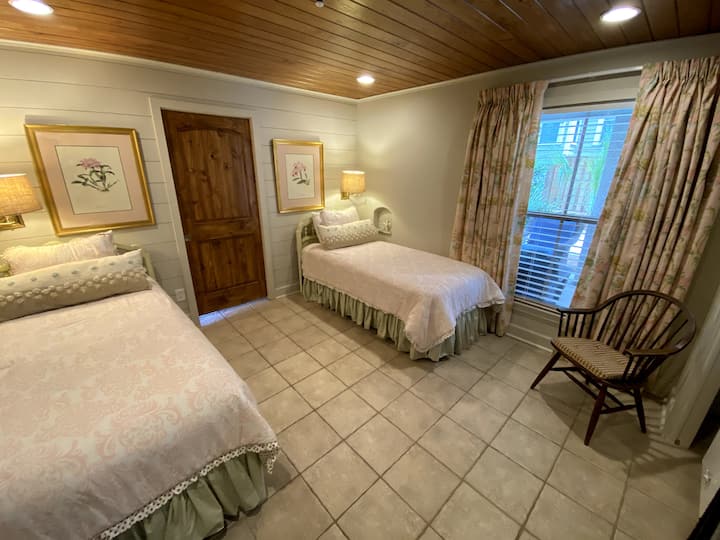 BR # 4 Twin bedroom on ground level.  Adjoins with downstairs King BR with kitchenette--perfect for a family.  