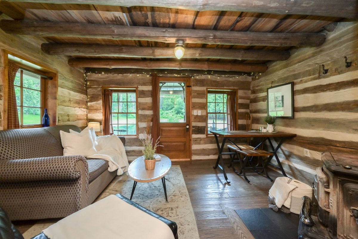 【手渡し限定】ログハウス風鳥小屋 手渡し限定】ログハウス風鳥小屋