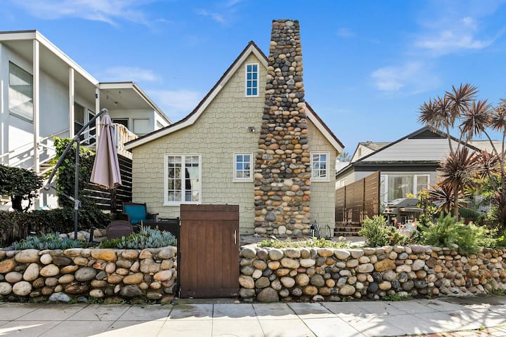 La Jolla 1920 Storybook Gingerbread Beach House