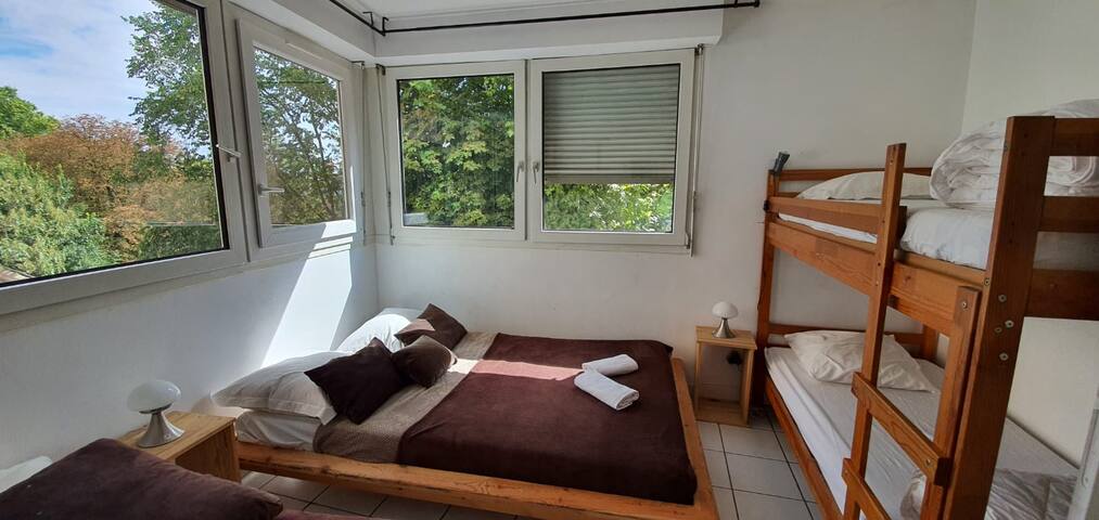 T4 spécial groupe gallery image 5