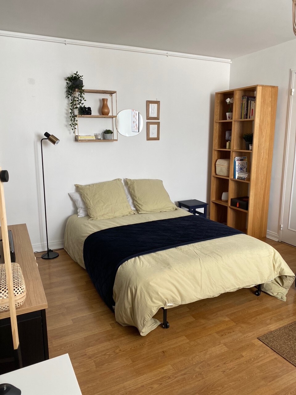 נוף אחר של המיטה השנייה 