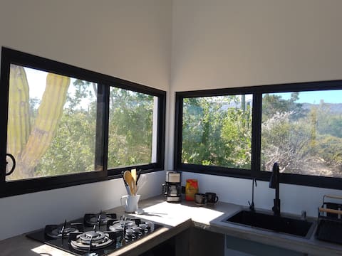 Successful Airbnb property: La Escondida Farm in La Paz