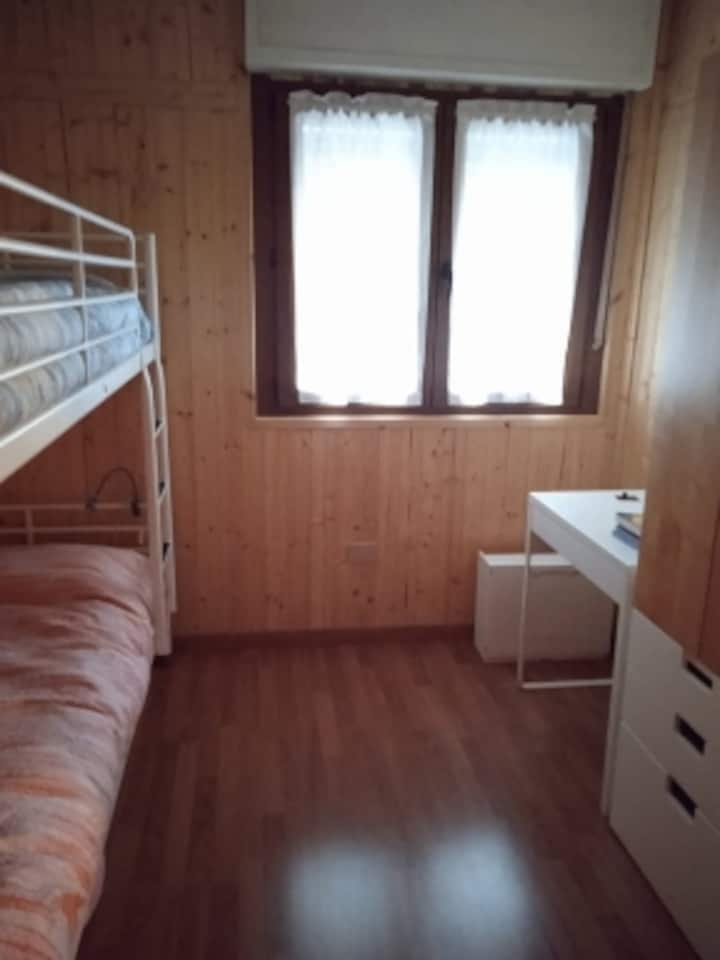 غرفة النوم 2