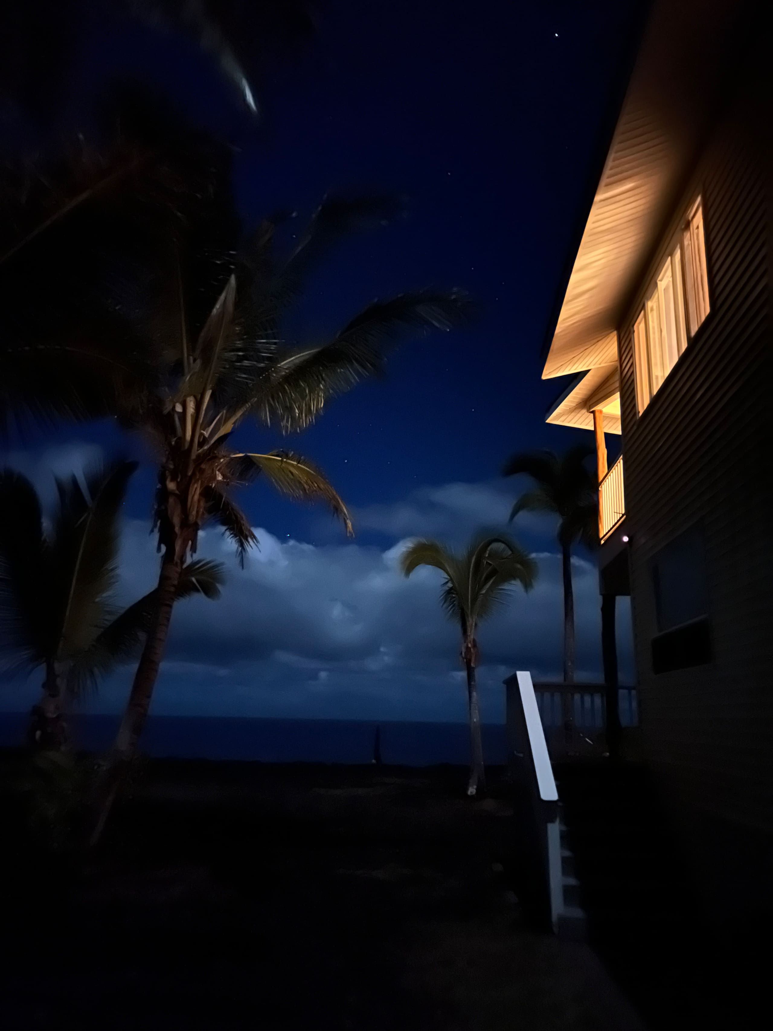Home in Keaau · ★4.93 · 3 bedrooms · 4 beds · 2 baths - Image 3