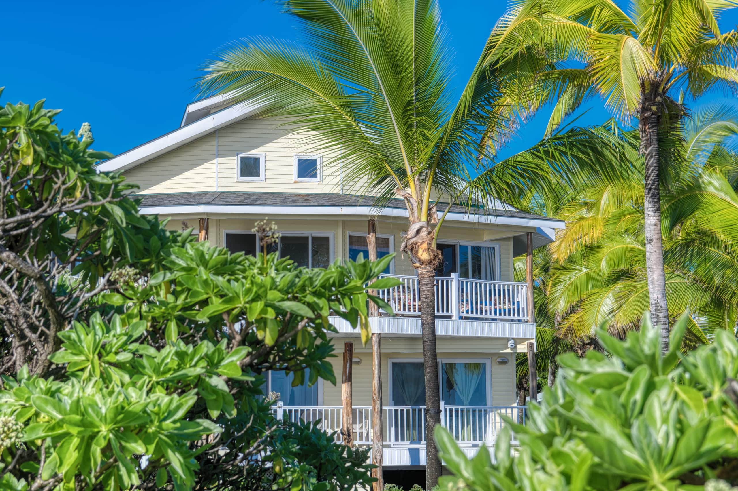 Home in Keaau · ★4.93 · 3 bedrooms · 4 beds · 2 baths - Image 2