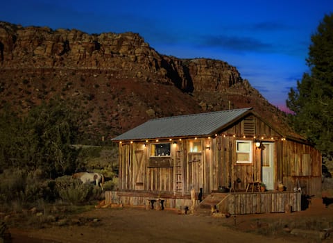 Cozy Rustic Cabin on 400 Acre Ranch by Zion Bryce