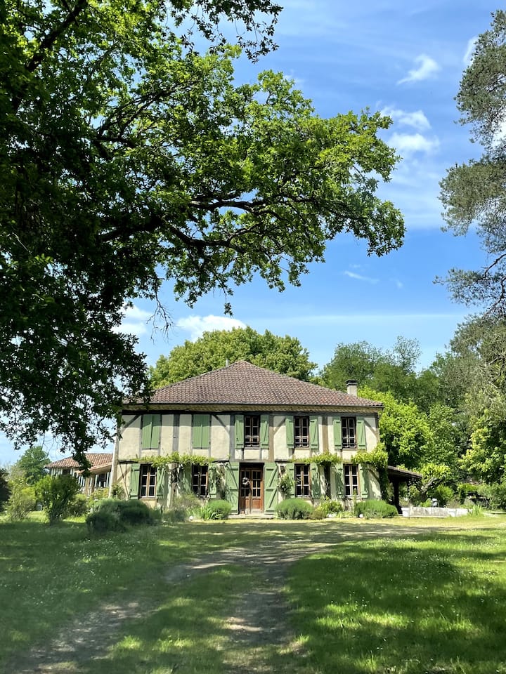Maison De Maître Landaise Avec Piscine - Landes