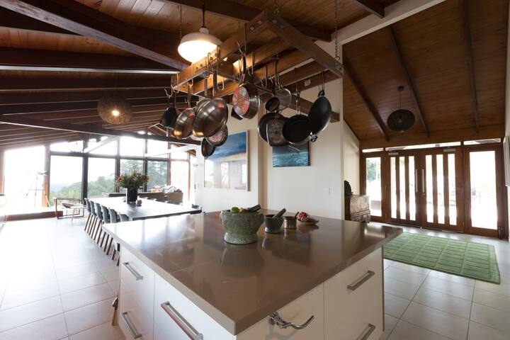 Altitude 261 gallery image 4