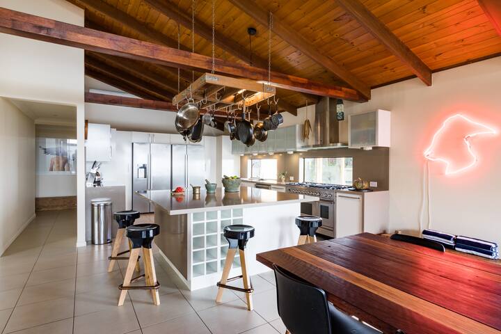 Altitude 261 gallery image 5