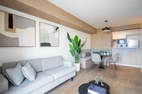 Urban Living in Pueblo Libre (Free Town)