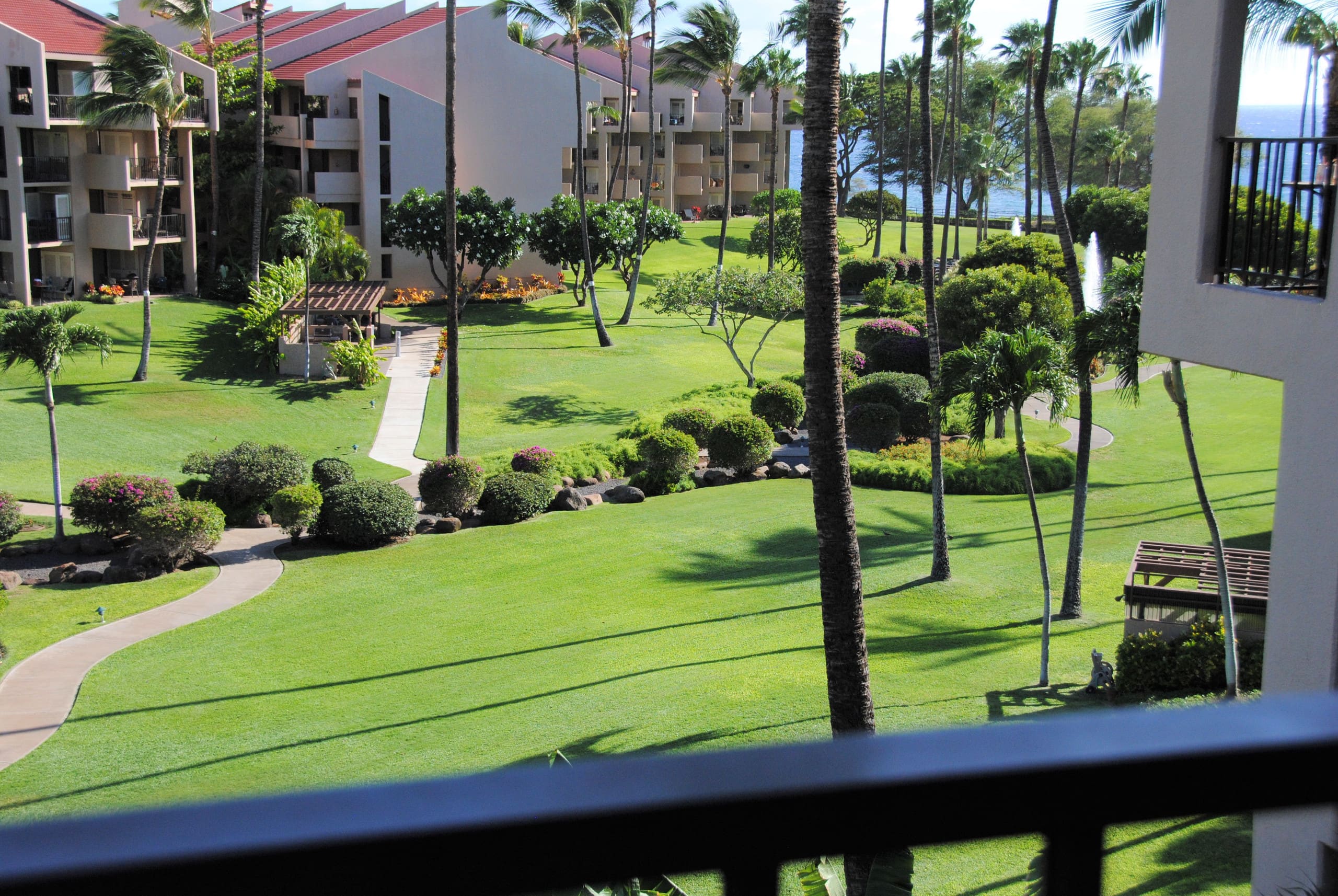 Condo in Kihei · ★5.0 · 3 bedrooms · 4 beds · 3 shared baths - Image 6