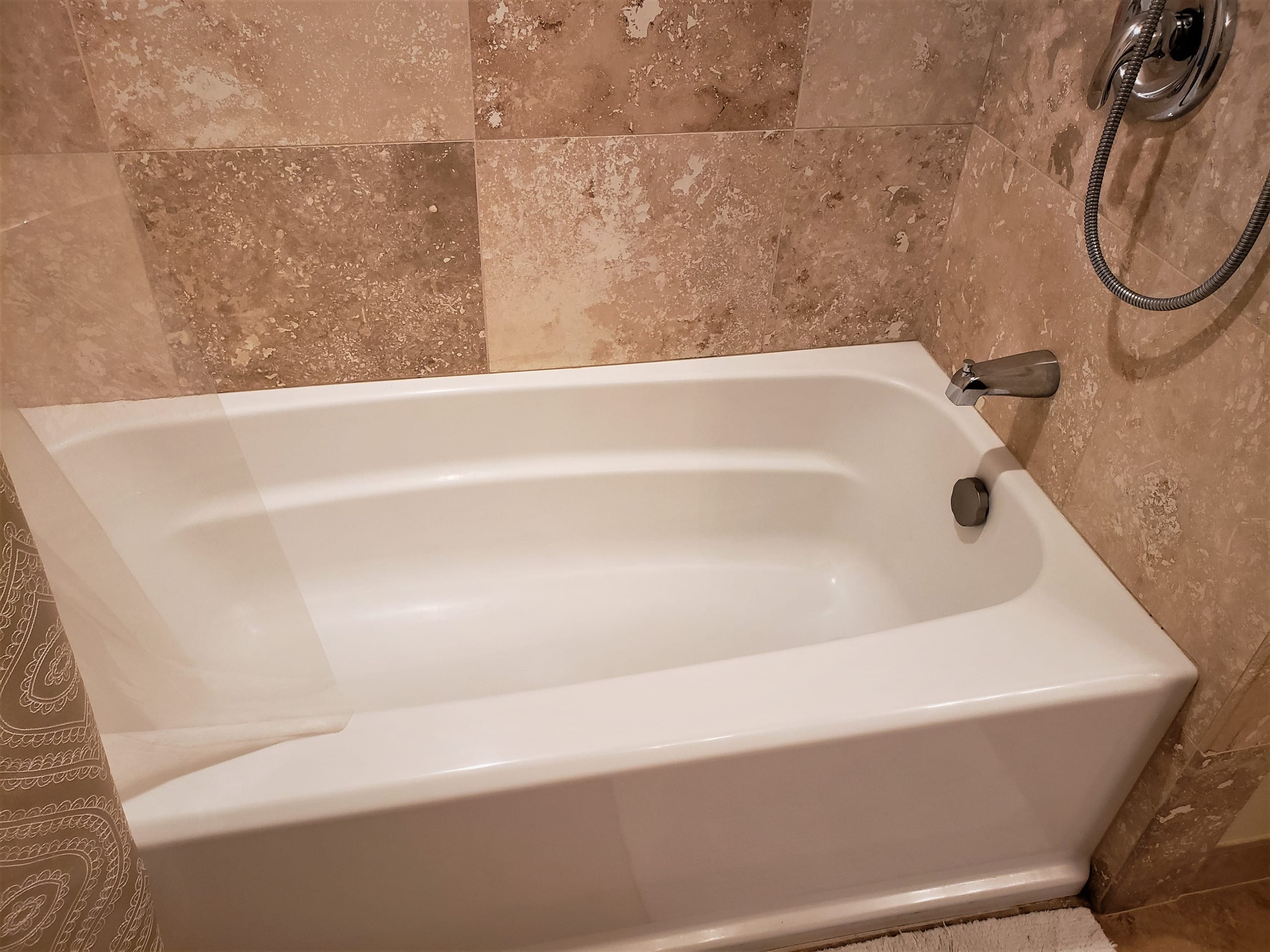 Condo in Kihei · ★5.0 · 3 bedrooms · 4 beds · 3 shared baths - Image 2