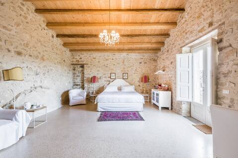 Baglio Occhipinti Suite: elegance and peace