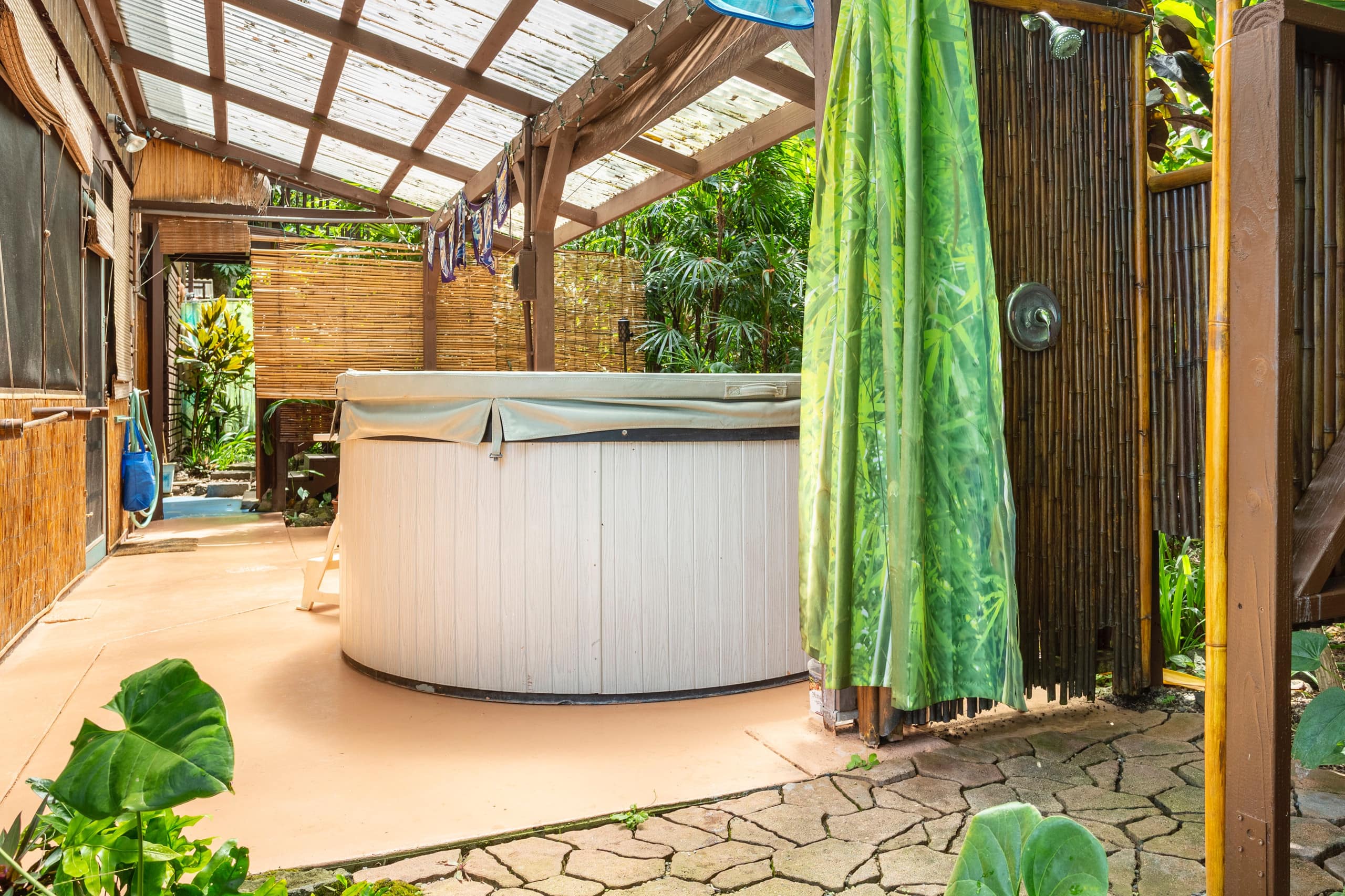Tropical Hideaway w/ Pool, Hot Tub - Image 13