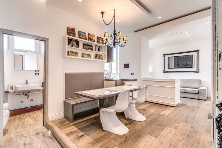 Design Apartment Paulina 300 mt from Colosseum gallery image 4