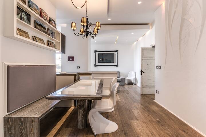 Design Apartment Paulina 300 mt from Colosseum gallery image 3