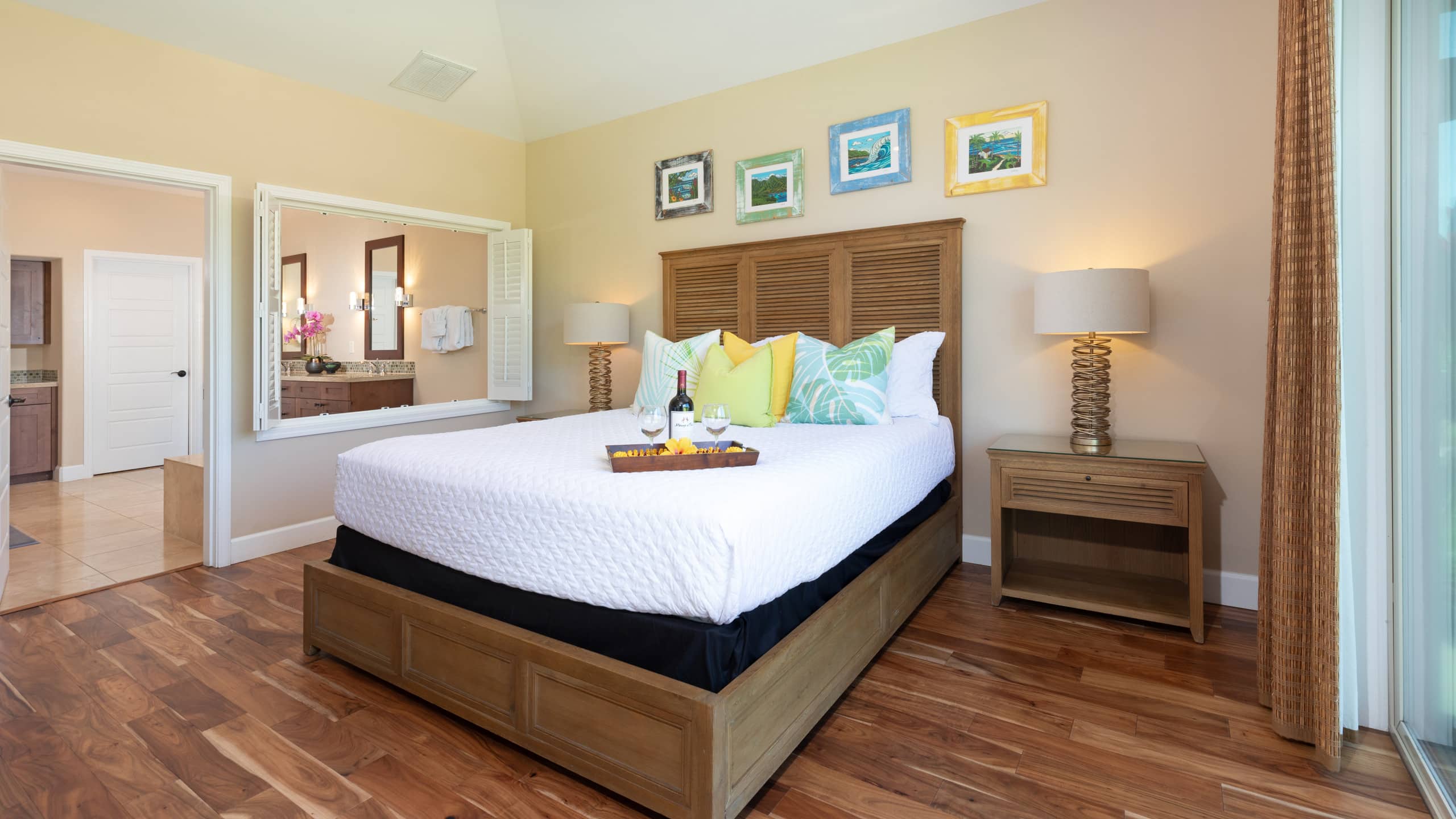Home in Waimea · ★4.93 · 3 bedrooms · 6 beds · 2.5 private baths - Image 9